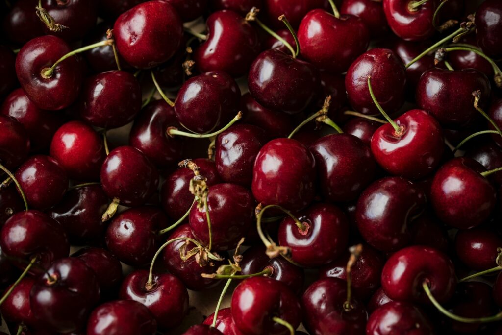 red cherry fruits